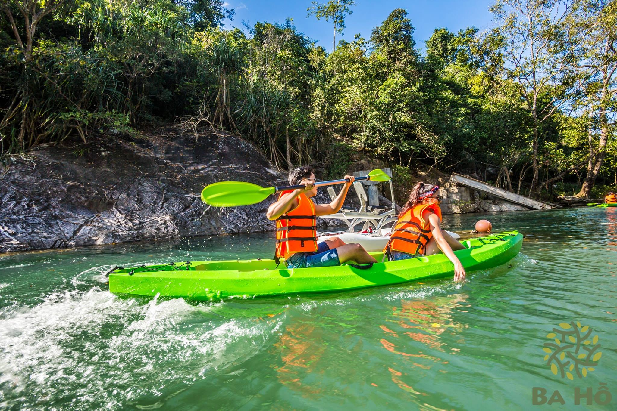 Cẩm Nang Lựa Chọn Địa Điểm Team Building Độc Đáo Tại Nha Trang | Team Building Nha Trang team-building-khu-du-lich-ba-ho-ayago-vietnam