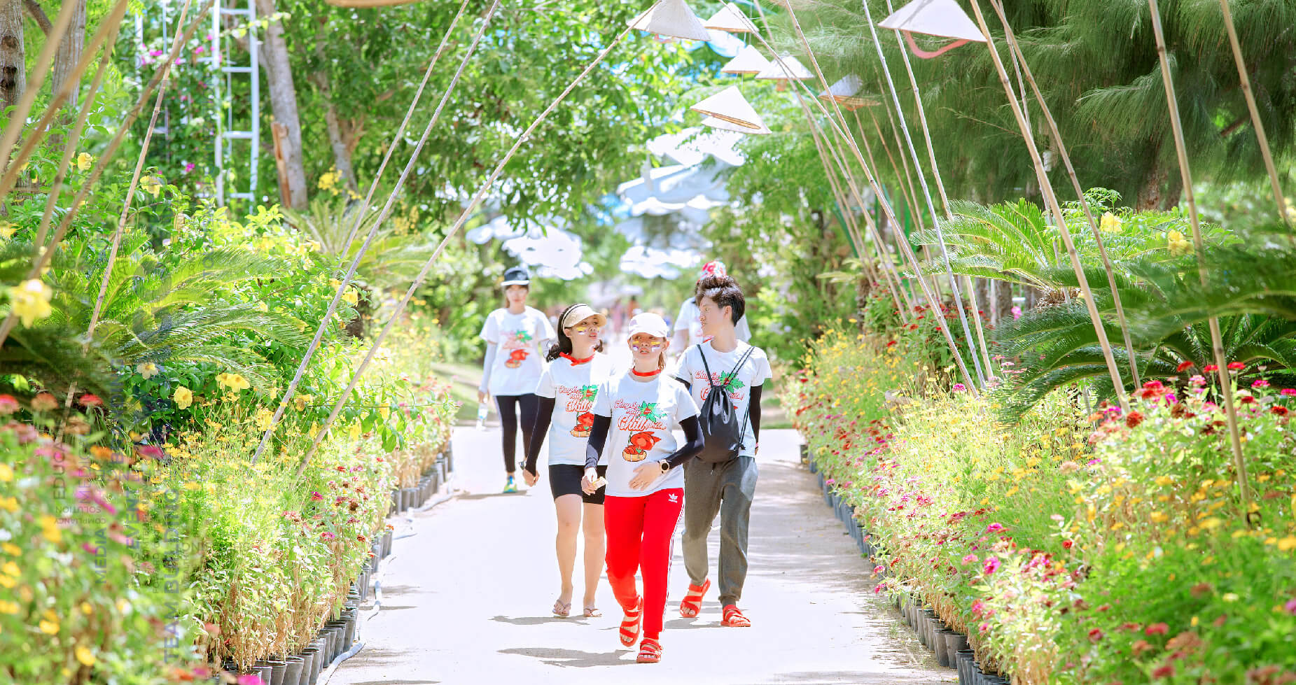 Tổ chức team building Nha Trang trên Đảo Hoa Lan - Ayago Việt Nam