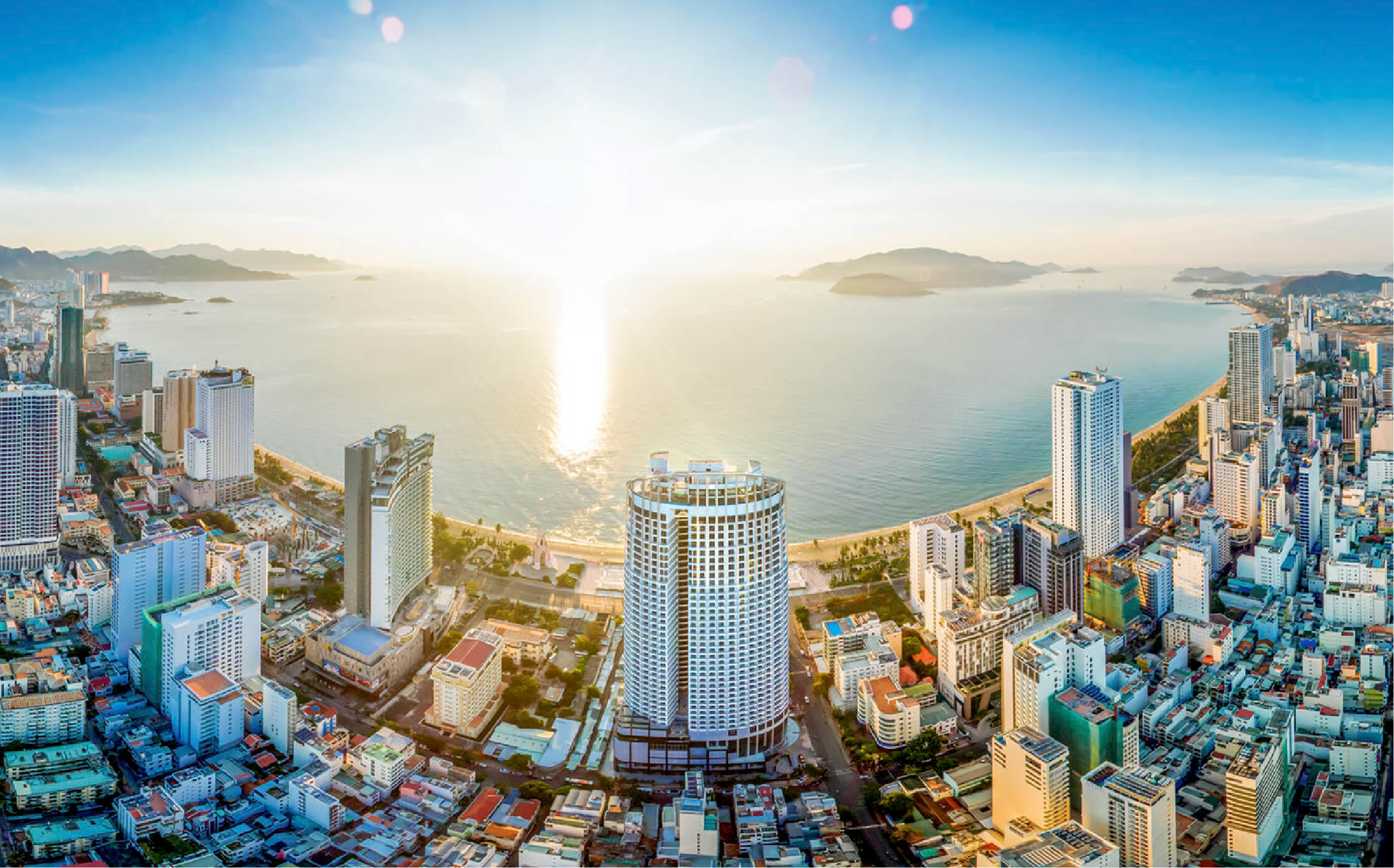 Đặt Phòng Khách Sạn Nha Trang - Ayago Việt Nam | Team Building Nha Trang Tổ chức du lịch Nha Trang - Ayago Travel